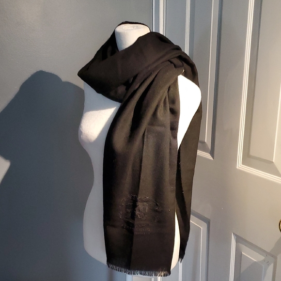 Burberry Cashmere Black Scarf - Picture 1 of 3